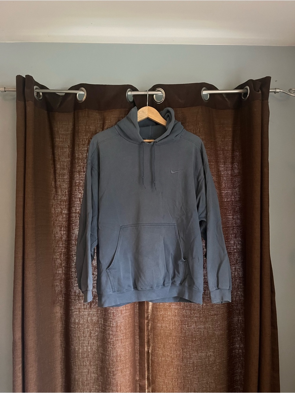 Vintage Y2K Nike Men's Hooded Pullover Sweatshirt - Slate Blue